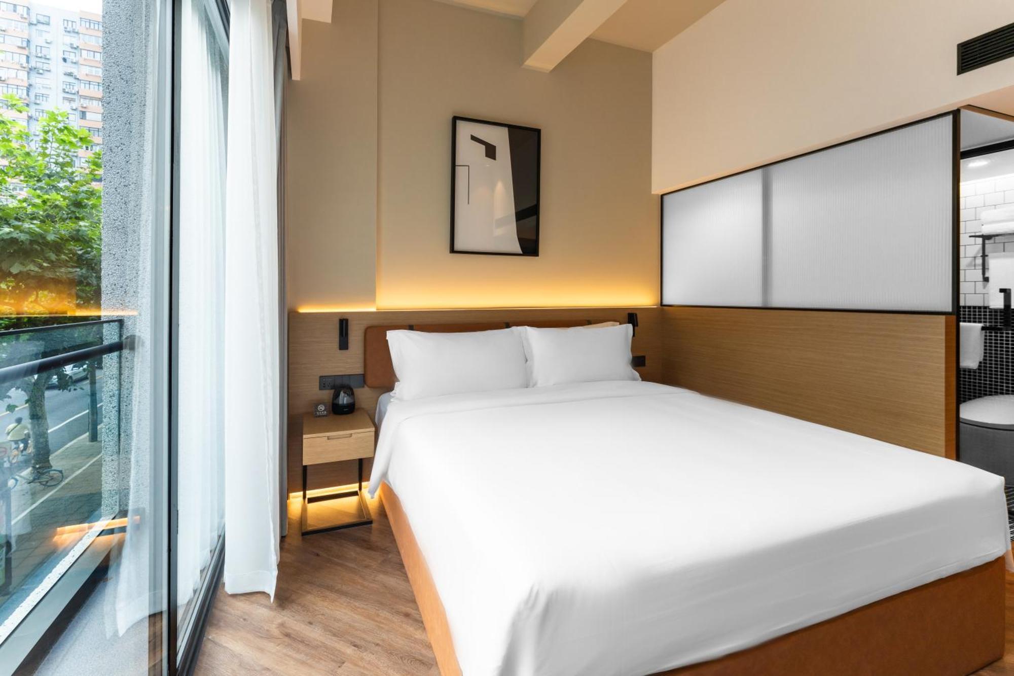 Mia Hotel - Shanghai Xuhui Jiaotong University Buitenkant foto